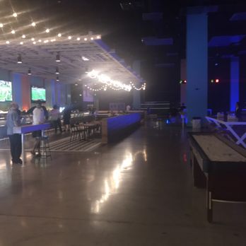 Bundox Bocce - To the left of the entrance, past 9 skee-ball machines, is a full bar area - Bocce Ball Near Me - Reno, Nevada Bundox Bocce - To the left of the entrance, past 9 skee-ball machines, is a full bar area - Bocce Ball Near Me - Reno, Nevada