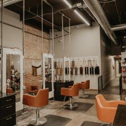 On The Avenue Salon and Blowout Bar