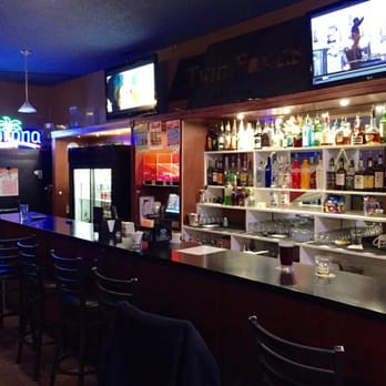 Twin Foxes - Twin Foxes Bar - Bars Near Me - Everett, Washington Twin Foxes - Twin Foxes Bar - Bars Near Me - Everett, Washington