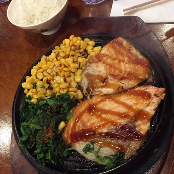 Pepper Lunch USA - Sizzling plate with salmon - Teppanyaki Near Me - Milpitas, California