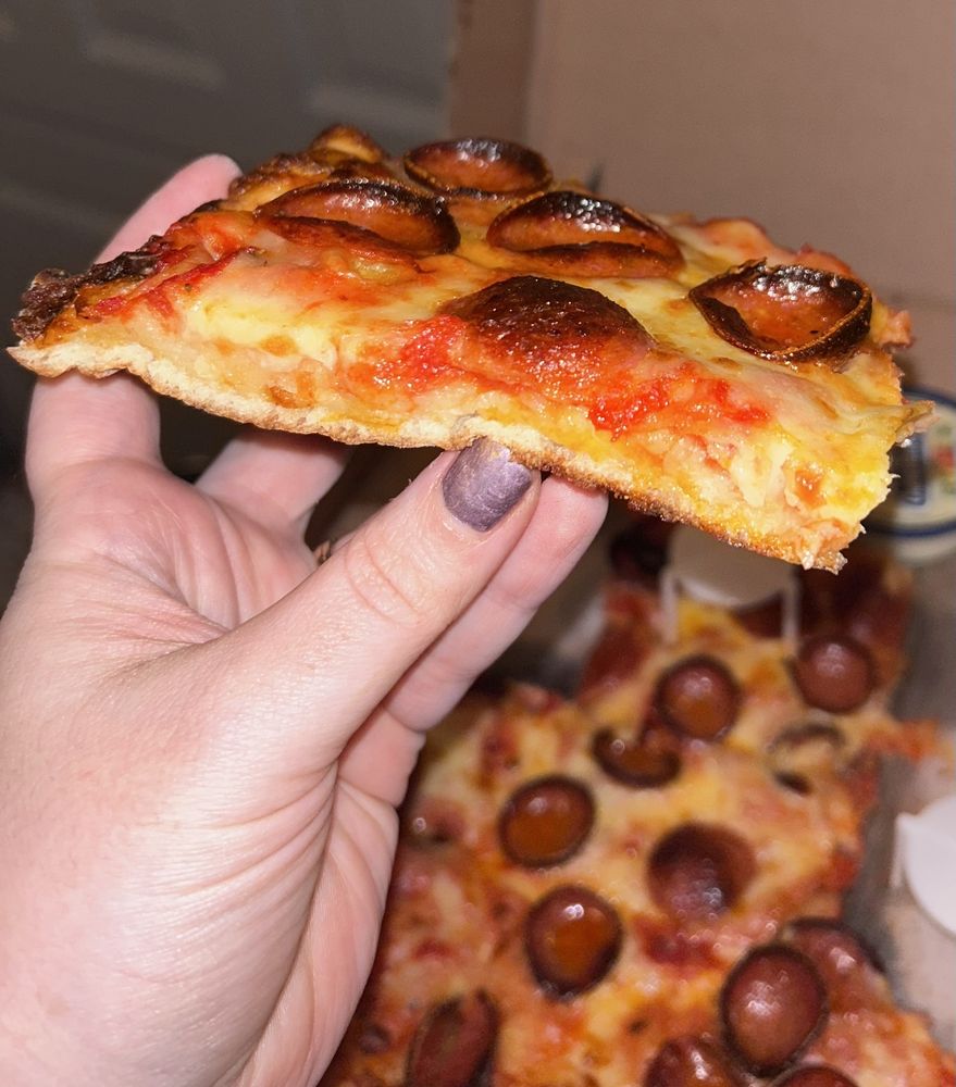 Tony's Birdland & Pizzeria