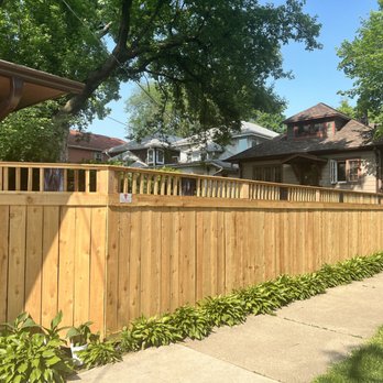 Flores Fence - 5' privacy traditional with 1' of spindle lattice top - Fences & Gates Near Me - Chicago, Illinois Flores Fence - 5' privacy traditional with 1' of spindle lattice top - Fences & Gates Near Me - Chicago, Illinois