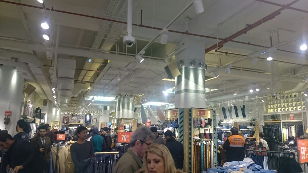 PULL & BEAR Forum Istanbul AVM, İstanbul, Turkey Yelp