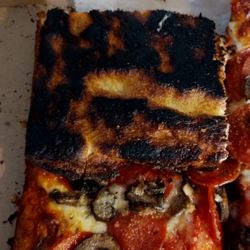 Caputo's Pizzeria