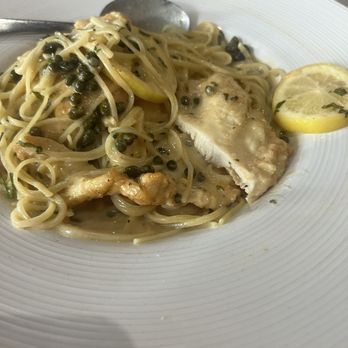 California Pizza Kitchen - Chicken piccata yummy - Pizza Near Me - San Diego, California