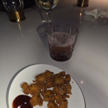 STK Steakhouse - Chicken bites and Fade to Blackberry cocktail - Venues & Event Spaces Near Me - Phoenix, Arizona
