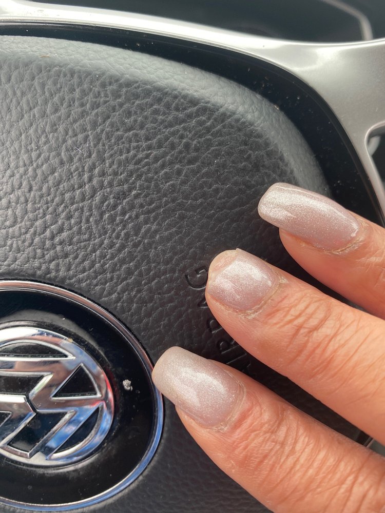 L A Nail Salon Logo