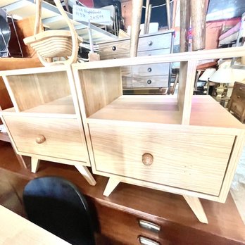 Moti Roma - Night tables and different types of furniture. - Furniture Stores Near Me - Los Angeles, California Moti Roma - Night tables and different types of furniture. - Furniture Stores Near Me - Los Angeles, California