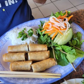 Thuong An Lac - Spring rolls - Vegan Near Me - Honolulu, Hawaii
