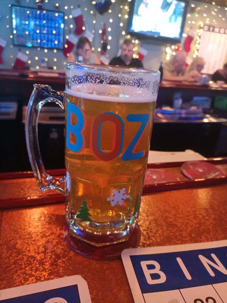 Green Diamond Pub Image