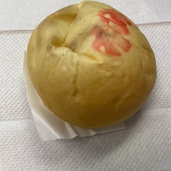 Royal Kitchen - Baked Chicken Curry Bun - Dim Sum Near Me - Honolulu, Hawaii Royal Kitchen - Baked Chicken Curry Bun - Dim Sum Near Me - Honolulu, Hawaii