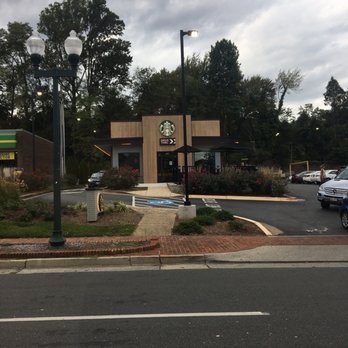 Starbucks - Entrance set back a little from the road - Coffee & Tea Near Me - Vienna, Virginia Starbucks - Entrance set back a little from the road - Coffee & Tea Near Me - Vienna, Virginia