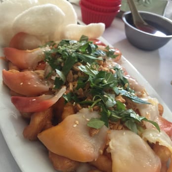 Saigon Kitchen - Clam salad - Vietnamese Near Me - San Jose, California