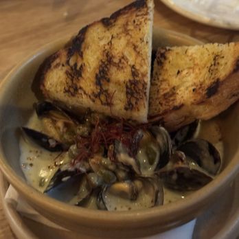 AMBAR Restaurant, Chicago - Mussels - Desserts Near Me - Chicago, Illinois