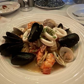 Ristorante Castello - Italian Near Me - Blue Bell, Pennsylvania Ristorante Castello - Italian Near Me - Blue Bell, Pennsylvania