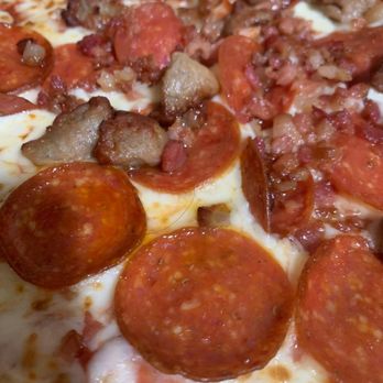 Little Caesars Pizza - Hair in between pepperoni - Pizza Near Me - Wahiawa, Hawaii Little Caesars Pizza - Hair in between pepperoni - Pizza Near Me - Wahiawa, Hawaii