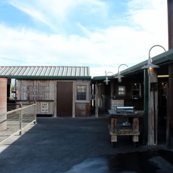Hard Eight BBQ - Hard Eight BBQ - The Pits - Barbeque Near Me - Stephenville, Texas