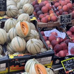 Grand marché de Sanary-sur-Mer