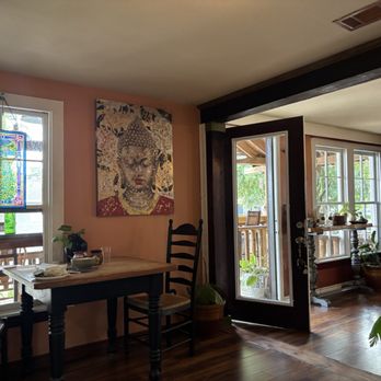 Callie's Kitchen - Vegan Near Me - Tomball, Texas