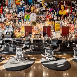 Floyd's 99 Barbershop - Chanhassen