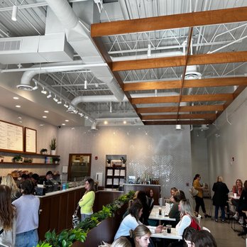 Toastique - Interior filled up - Juice Bars & Smoothies Near Me - St. George, Utah