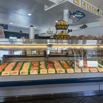 Sea Harvest - Seafood counter - Seafood Near Me - Monterey, California Sea Harvest - Seafood counter - Seafood Near Me - Monterey, California
