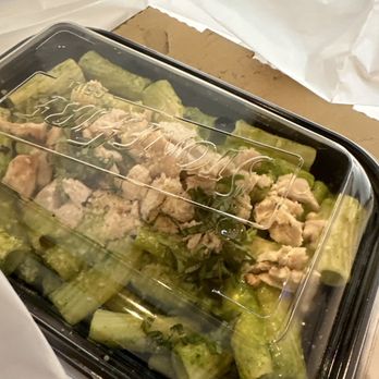 Stonefire Grill - Pesto pasta with the chicken add on - American Near Me - Irvine, California Stonefire Grill - Pesto pasta with the chicken add on - American Near Me - Irvine, California