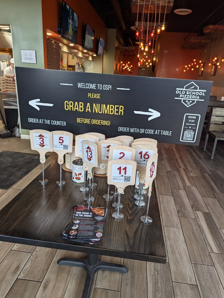 Old School Pizzeria - Photo 2