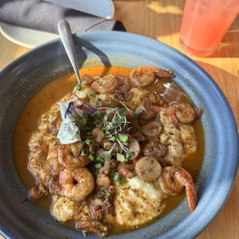 Hen Quarter - Shrimp and grits - Southern Near Me - Alexandria, Virginia Hen Quarter - Shrimp and grits - Southern Near Me - Alexandria, Virginia