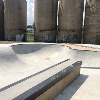 Berry Lane Park - sick bowls - Skate Parks Near Me - Jersey City, New Jersey Berry Lane Park - sick bowls - Skate Parks Near Me - Jersey City, New Jersey