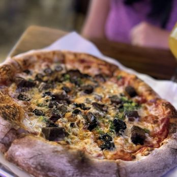 High & Mighty Pizza Joint - Wood fire pizza - Pizza Near Me - Gilroy, California High & Mighty Pizza Joint - Wood fire pizza - Pizza Near Me - Gilroy, California