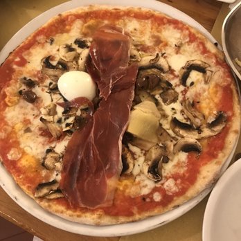 Sette Oche - Prosciutto pizza with artichoke, mushrooms and egg. - Pizza Near Me - Rome, RM Sette Oche - Prosciutto pizza with artichoke, mushrooms and egg. - Pizza Near Me - Rome, RM