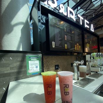 R&B Tea - Dragon Mango Green Tea & Strawberry Horchata - Bubble Tea Near Me - Santa Clara, California