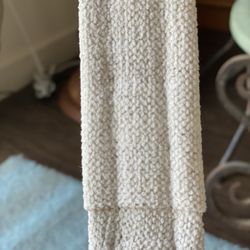 Davis Upholstery - Close view of strap