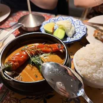 Anajak Thai - Curry - Thai Near Me - Sherman Oaks, California