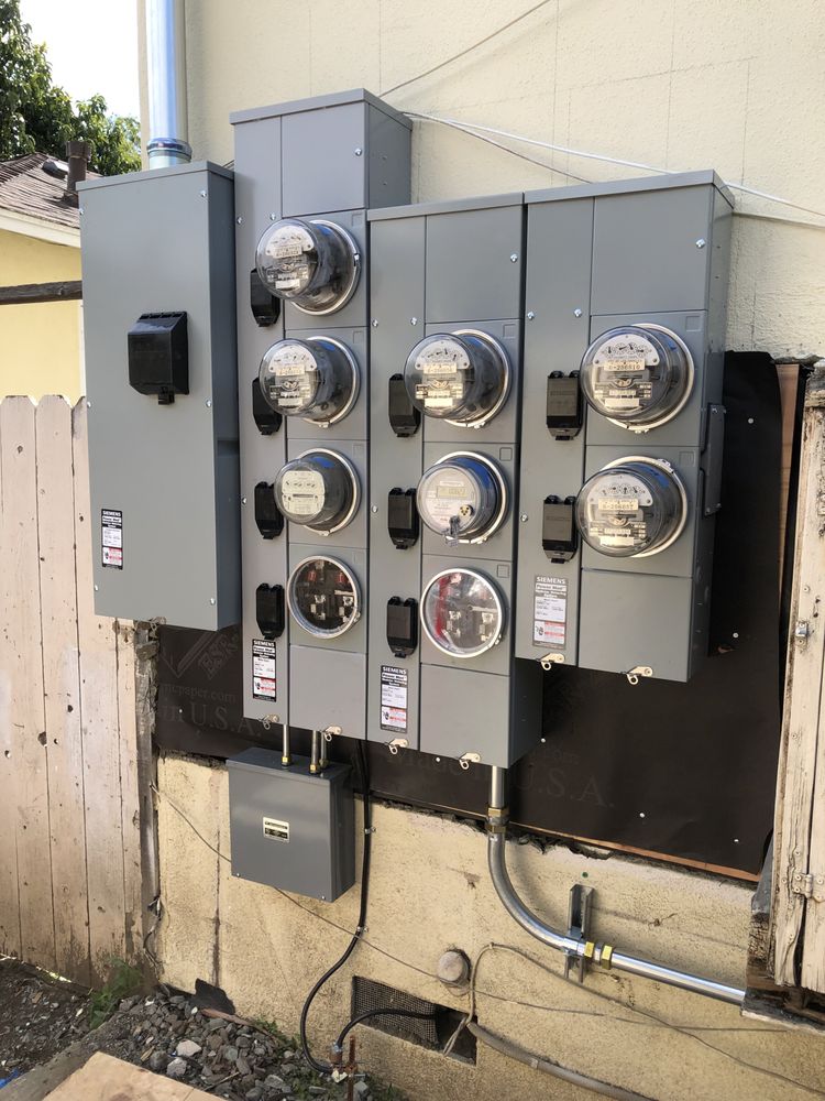 Slide of E&A Electric