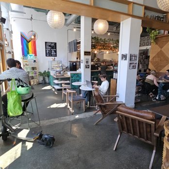 Hood Famous - Interior - Cafes Near Me - Seattle, Washington Hood Famous - Interior - Cafes Near Me - Seattle, Washington
