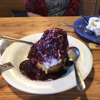 Johnny's Tavern - OMG, Raspberry ice cream and short cake!! - Sports Bars Near Me - Lee's Summit, Missouri