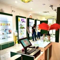 Good Daze - Come to the dispensary for an uplifting experience.