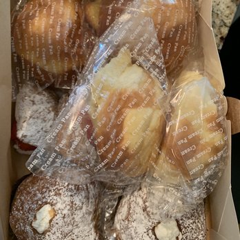 Cream Pan - Azuki cream, strawberry croissant, cream pan, melon bread - Bakeries Near Me - Tustin, California Cream Pan - Azuki cream, strawberry croissant, cream pan, melon bread - Bakeries Near Me - Tustin, California