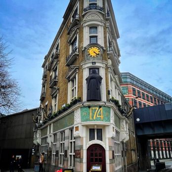 The Blackfriar - Pubs Near Me - London, XGL