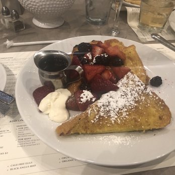 SweetDiner - Creme Burlee French Toast - Diners Near Me - Milwaukee, Wisconsin SweetDiner - Creme Burlee French Toast - Diners Near Me - Milwaukee, Wisconsin