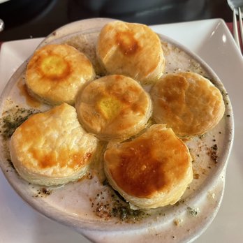 LCD - La Côte D'Or Café - Escargot. - French Near Me - Arlington, Virginia