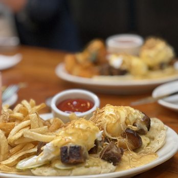 Curio - Benedict crispy pork. - Bars Near Me - San Francisco, California Curio - Benedict crispy pork. - Bars Near Me - San Francisco, California
