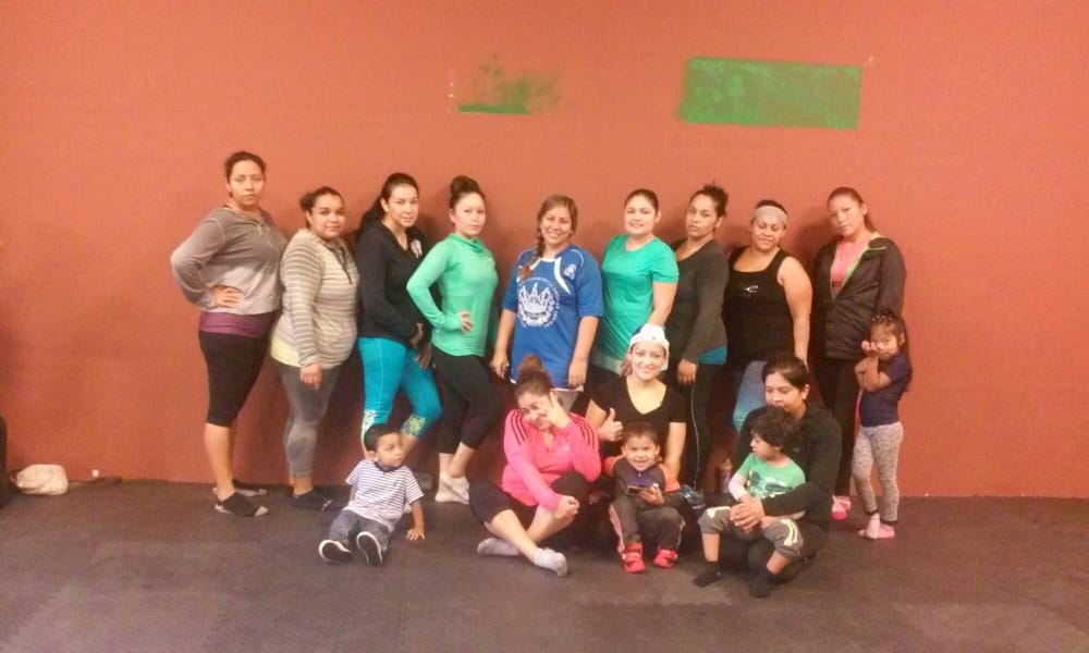 Fit Dance Club-Zumba Logo
