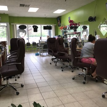 DP Nails Bar - Nail Salons Near Me - Manchester, New Hampshire
