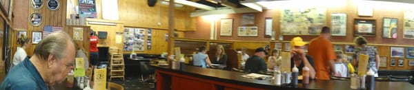 Hamburg Inn No. 2 by null