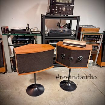 Rewind Audio - Bose 901 Speakers with EQ - Vinyl Records Near Me - Los Angeles, California Rewind Audio - Bose 901 Speakers with EQ - Vinyl Records Near Me - Los Angeles, California