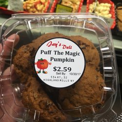 Jay's Deli - Very excited for these pumpkin cookies