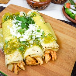 Wensabi Quesadillas Gigantes  - Enchiladas Wensabi